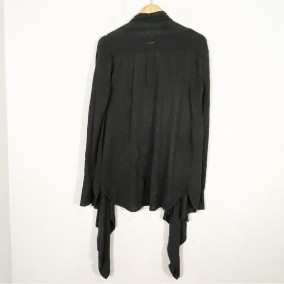 Lululemon Universal Wrap - Picture 4 of 8